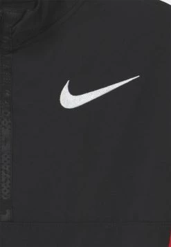 Nike Performance Kinder CROSSOVER - Trainingsjacke - Black/university Red/white -Angebote Nike Store 957323471aec4b92bf3d52bbf3ae0eeb