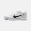 Nike Performance Herren NIKECOURT AIR ZOOM VAPOR PRO - Multicourt Tennisschuh - White/black