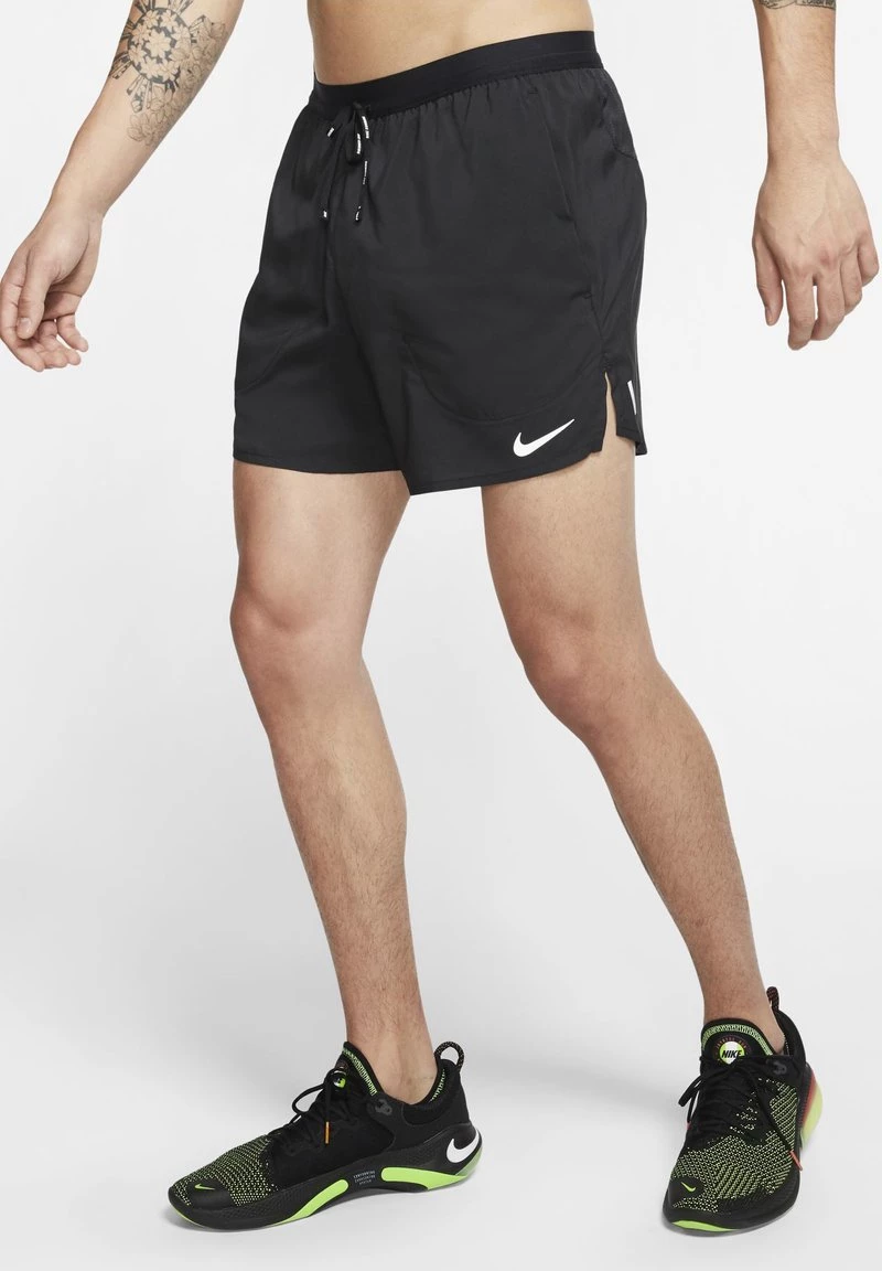 Nike Performance Herren STRIDE - Kurze Sporthose - Black 1 Nike Performance Herren STRIDE - Kurze Sporthose - Black