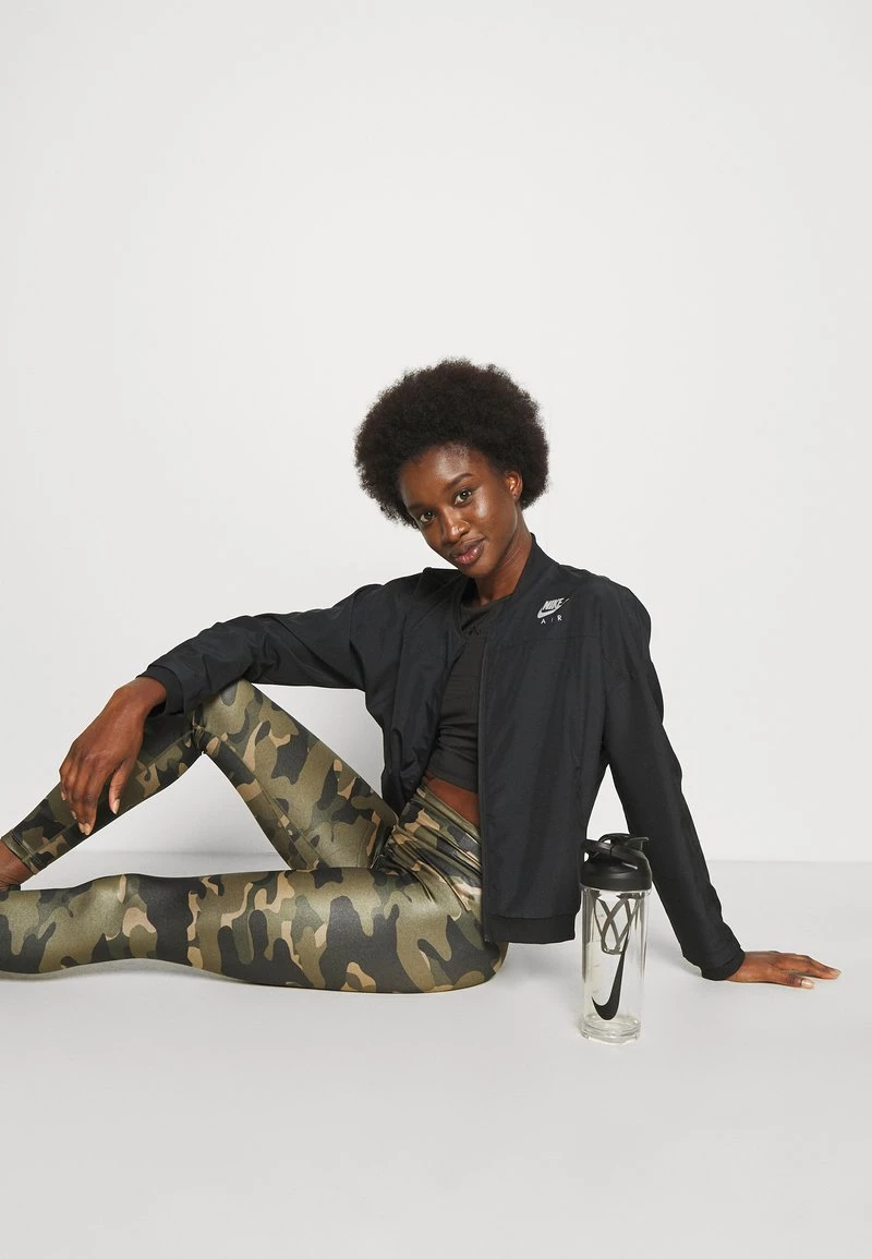 Nike Performance ONE CAMO - Tights - Medium Olive/white | Damen 4 Nike Performance ONE CAMO - Tights - Medium Olive/white | Damen – Bild 4