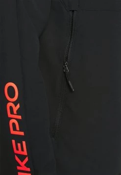 Nike Performance Herren Trainingsjacke - Black/bright Crimson -Angebote Nike Store 9c42a88ff6db47a2b996c91d61bf82ea