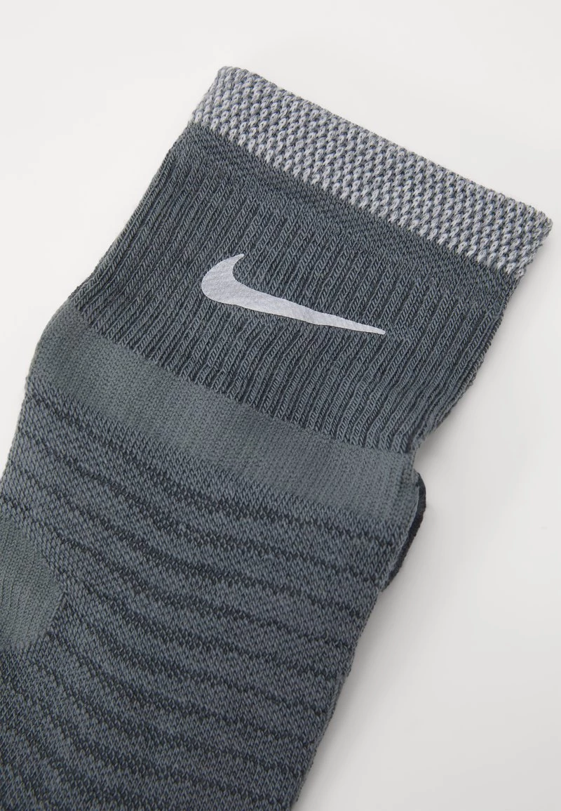 Nike Performance SPARK ANKLE UNISEX - Sportsocken - Smoke Grey/black/silver 2 Nike Performance SPARK ANKLE UNISEX - Sportsocken - Smoke Grey/black/silver – Bild 2