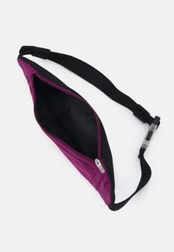 Nike Performance CHALLENGER WAIST PACK SMALL UNISEX - Gürteltasche - Sangria/black/silver -Angebote Nike Store 9e62b715229e4851a759ca17fb4c83d2