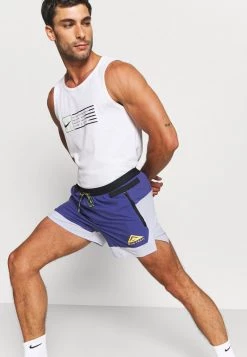 Nike Performance Herren TRAIL - Kurze Sporthose - Ghost/purple Dust/university Gold 11 Nike Performance Herren TRAIL - Kurze Sporthose - Ghost/purple Dust/university Gold -Angebote Nike Store 9e8d42de53524d808321937f88eb2cd9