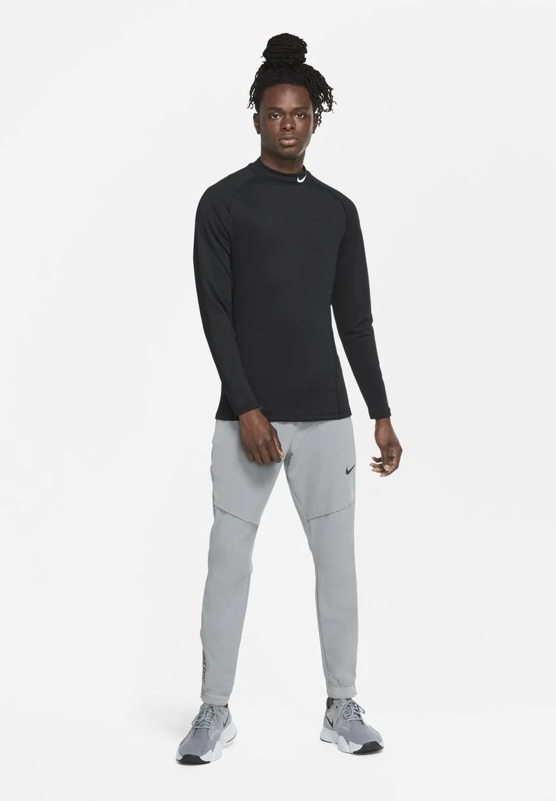 Nike Performance PRO WARM MENS LONGSLEEVE - Langarmshirt - Black/white | Herren 2 Nike Performance PRO WARM MENS LONGSLEEVE - Langarmshirt - Black/white | Herren – Bild 2