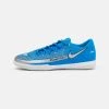 Nike Performance Herren REACT PHANTOM GT PRO IC - Fußballschuh Halle - Photo Blue/metallic Silver/rage Green