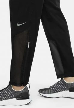 Nike Performance Damen Jogginghose - Black/wolf Grey -Angebote Nike Store a0b33dd6e5604c5490841883807c39d0
