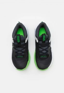 Nike Performance AIR ZOOM CROSSOVER UNISEX - Basketballschuh - Black/chrome/dark Smoke Grey/photon Dust -Angebote Nike Store a1ac210a85a54c72ac9d068dbd59ad31