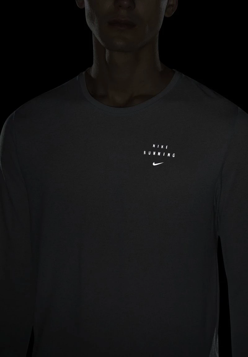 Nike Performance Herren Nike RUN Division Miler - Sport T-shirt - Light Solar Flare Heather 8 Nike Performance Herren Nike RUN Division Miler - Sport T-shirt - Light Solar Flare Heather – Bild 8