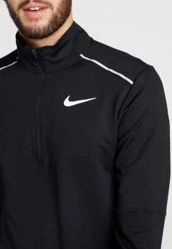 Nike Performance Herren Sport T-shirt - Black/reflective Silver -Angebote Nike Store a3be6aa129964770802a78a4c178be55