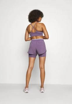 Nike Performance Damen TEMPO LUXE SHORT - Kurze Sporthose - Amethyst Smoke/purple Pulse/silver -Angebote Nike Store a428e6e1ef9e486985c633e53575c700