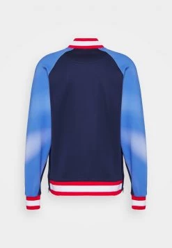 Nike Performance Herren NBA BROOKLYN NETS MOMENTS MIXTAPES SHOWTIME LONG SLEEVE WARM UP - Vereinsmannschaften - College Navy/university Red/white -Angebote Nike Store a6c0734cc0834a73a6d46abf457d5bca