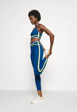 Nike Performance ONE 7/8 - Tights - Court Blue/black | Damen 9 Nike Performance ONE 7/8 - Tights - Court Blue/black | Damen -Angebote Nike Store a70306ae47ba42c8ba290ac6ef2ca580