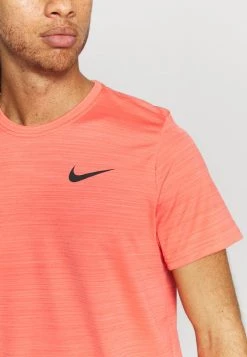 Nike Performance Herren SUPERSET - Sport T-shirt - Magic Ember/black -Angebote Nike Store a75f76491f634bdd8409aabda45f316a
