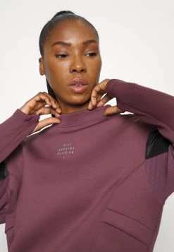 Nike Performance Damen RUN CREW - Sweatshirt - Dark Wine/black/pale Coral -Angebote Nike Store a84e3aba1e464c2aa3bdab882962aad3