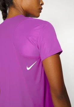 Nike Performance Damen RACE - Sport T-shirt - Vivid Purple -Angebote Nike Store a9a053e0fb564e24841f2246055622b2