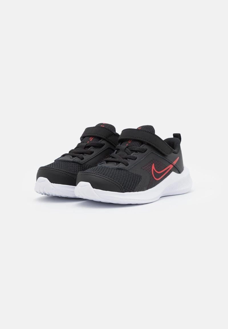 Nike Performance DOWNSHIFTER 11 - Laufschuh Neutral - Black/universe Red/dark Smoke Grey/white | Unisex 2 Nike Performance DOWNSHIFTER 11 - Laufschuh Neutral - Black/universe Red/dark Smoke Grey/white | Unisex – Bild 2