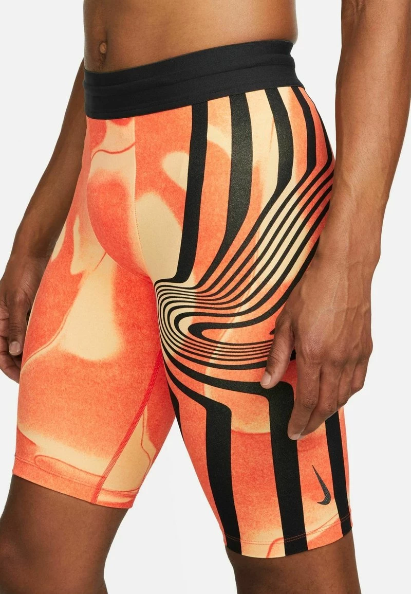 Nike Performance Herren YOGA DRI-FIT A.I.R. - Tights - Melon Tint Offnoir Iron Grey 10 Nike Performance Herren YOGA DRI-FIT A.I.R. - Tights - Melon Tint Offnoir Iron Grey – Bild 10