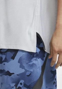 Nike Performance Herren M SS NPC - T-Shirt Print - Light Solar Flare Heather/heather/black 9 Nike Performance Herren M SS NPC - T-Shirt Print - Light Solar Flare Heather/heather/black -Angebote Nike Store ab52b734ef794bbe9df526ea0446e7b5