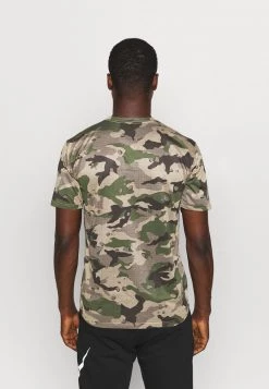 Nike Performance TEE CAMO - T-Shirt Print - Khaki | Herren -Angebote Nike Store ab805cdcc6a145cd8aa23423bc26d4cc