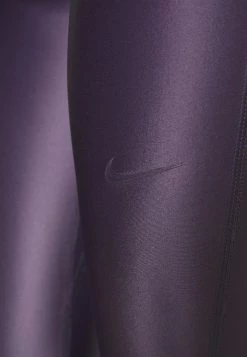 Nike Performance Damen Tights - Dark Raisin/black -Angebote Nike Store af6285ae686543c68c49ff87a2770ee8