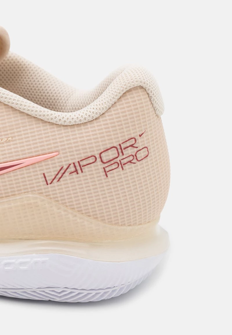 Nike Performance Damen COURT AIR ZOOM VAPOR PRO - Multicourt Tennisschuh - Pearl White/canyon Rust/white 6 Nike Performance Damen COURT AIR ZOOM VAPOR PRO - Multicourt Tennisschuh - Pearl White/canyon Rust/white – Bild 6