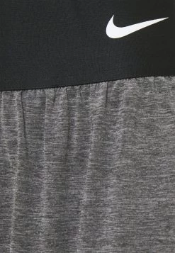 Nike Performance Damen Kurze Sporthose - Black Heather/black/white 14 Nike Performance Damen Kurze Sporthose - Black Heather/black/white -Angebote Nike Store b088ca52589348e7bb655e605087d701