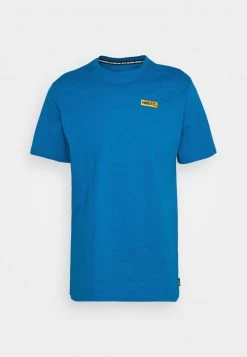 Nike Performance FC TEE SEASONAL - T-Shirt Print - Dark Marina Blue | Herren 8 Nike Performance FC TEE SEASONAL - T-Shirt Print - Dark Marina Blue | Herren -Angebote Nike Store b35aab81d55a4cf2af20bd63f8f59835