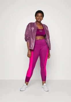 Nike Performance Damen RUN PLUS - Trainingsjacke - Berry 6 Nike Performance Damen RUN PLUS - Trainingsjacke - Berry -Angebote Nike Store b373b9f5076f46648b4732a833522e50