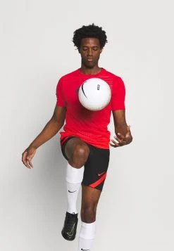 Nike Performance Herren ACADEMY - T-Shirt Print - Gym Red/chile Red/chile Red 11 Nike Performance Herren ACADEMY - T-Shirt Print - Gym Red/chile Red/chile Red -Angebote Nike Store b382abc5eb2845d6a8f6b919a5a84ad5