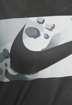 Nike Performance Sport T-shirt - Black | Herren -Angebote Nike Store b7bd983e7f414f108f1e6b36404f81b4