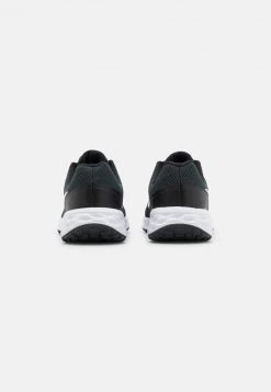 Nike Performance REVOLUTION 6 UNISEX - Laufschuh Neutral - Black/white/dark Smoke Grey 8 Nike Performance REVOLUTION 6 UNISEX - Laufschuh Neutral - Black/white/dark Smoke Grey -Angebote Nike Store bce1335eb8af4d2ea762417f63a47714