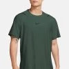 Nike Performance Herren M SS NPC - T-Shirt Print - Grün