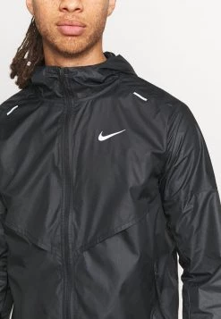 Nike Performance Herren SHIELDRUNNER - Laufjacke - Black/silver -Angebote Nike Store c0ae0a0738bd4dbca29d4a711e83bab2