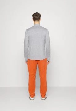 Nike Performance Herren WNTRIZED PANT - Jogginghose - Burnt Sunrise/sport Spice/total Orange -Angebote Nike Store c16abda0534b4b3590466ccdefe87c70