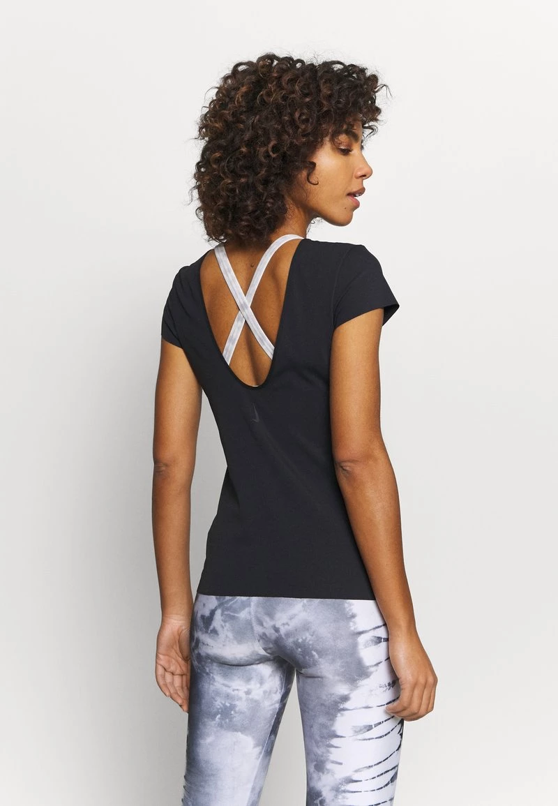 Nike Performance Damen THE YOGA LUXE - T-Shirt Basic - Black/dark Smoke Grey 3 Nike Performance Damen THE YOGA LUXE - T-Shirt Basic - Black/dark Smoke Grey – Bild 3