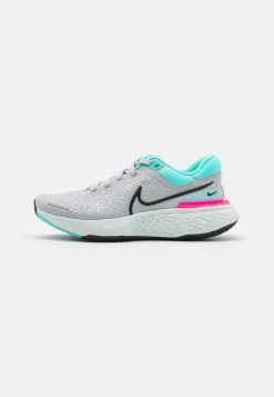 Nike Performance Herren ZOOMX INVINCIBLE RUN - Laufschuh Neutral - Grey Fog/black/dynamic Turquoise/hyper Pink/barely Green