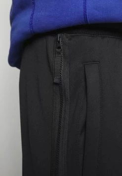 Nike Performance Herren NBA MIAMI HEAT MOMENTS MIXTAPES SHOWTIME PANT - Jogginghose - Black/sundial/white -Angebote Nike Store c4162f08cbec4dea82ee6189d024dd0c