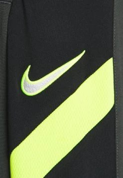 Nike Performance Herren TOTTENHAM HOTSPURS - Jogginghose - Dark Smoke Grey/black/medium Silver -Angebote Nike Store c4f33d73c4264fed9e5581eb15d3b4b0