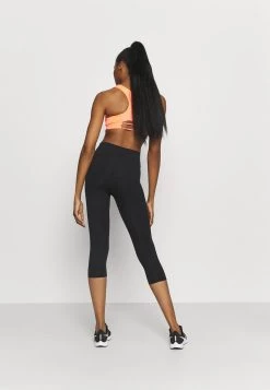 Nike Performance TIGHTS ONE CAPRI - 3/4 Sporthose - Black | Damen -Angebote Nike Store c521683a7475472a91dfc3f9e0ea7ae9