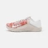 Nike Performance Damen METCON 6 - Trainingsschuh - Desert Sand/summit White/crimson Bliss/light Armory Blue