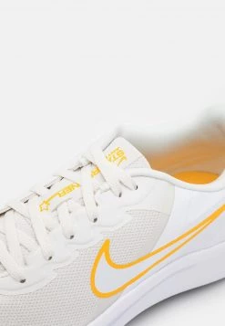 Nike Performance STAR RUNNER 3 UNISEX - Laufschuh Neutral - Phantom/multi-coloroured/white/university Gold 11 Nike Performance STAR RUNNER 3 UNISEX - Laufschuh Neutral - Phantom/multi-coloroured/white/university Gold -Angebote Nike Store c61da19656b64dd587b85a50e1f8e01d