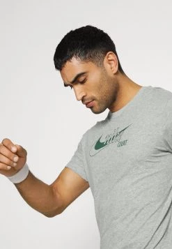 Nike Performance TEE TENNIS - T-Shirt Print - Dark Grey Heather/pro Green | Herren -Angebote Nike Store c71cf2bd80ef44ea920bd26d04cc28f1