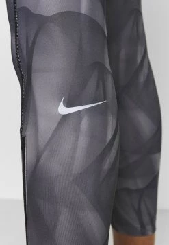 Nike Performance Damen RUN 7/8 - Tights - Black/silver -Angebote Nike Store c846c45da50341da8b9c09294e359072