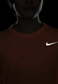 Nike Performance Unisex MILER - T-Shirt Basic - Orange Pulse -Angebote Nike Store c8520886bf004114ae50f347dacf68d8