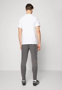 Nike Performance Herren PARIS ST GERMAIN ELITE - Vereinsmannschaften - Dark Grey/black/siren Red 7 Nike Performance Herren PARIS ST GERMAIN ELITE - Vereinsmannschaften - Dark Grey/black/siren Red -Angebote Nike Store c912cebcd4914be7a64b8cc3ce1febab