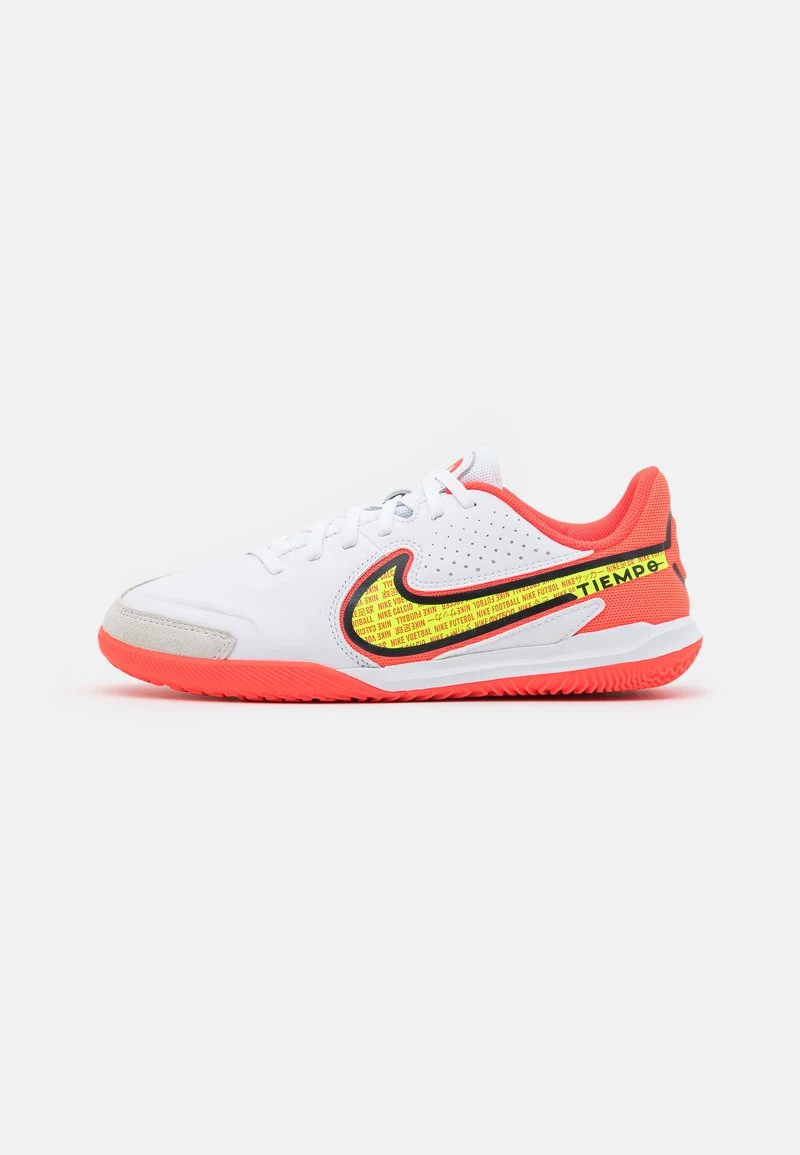 Nike Performance JR. TIEMPO LEGEND 9 ACADEMY IC UNISEX - Fußballschuh Halle - Weiß/gelb/rot 1 Nike Performance JR. TIEMPO LEGEND 9 ACADEMY IC UNISEX - Fußballschuh Halle - Weiß/gelb/rot