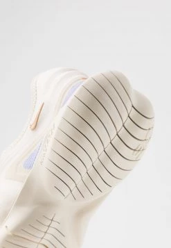 Nike Performance Damen FREE RN FLYKNIT 3.0 - Laufschuh Natural Running - Light Cream/celestial Gold/purple Agate -Angebote Nike Store cd92eed44eb24914836398c27e25804a