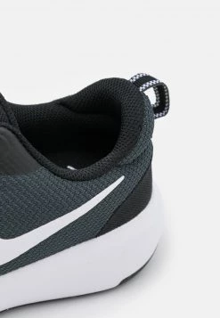 Nike Performance Damen CITY - Trainingsschuh - Black/white/dark Smoke Grey -Angebote Nike Store ceca3859b2124822b29a0523cfd3d884