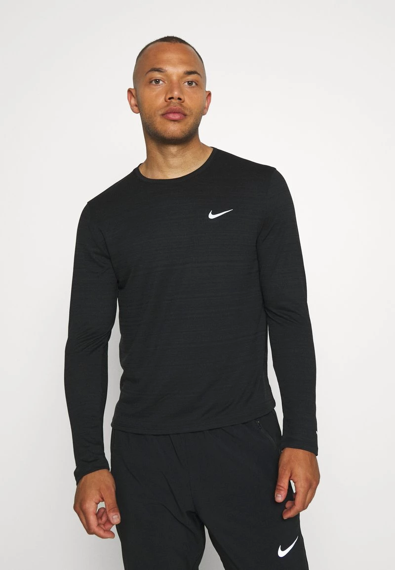 Nike Performance Herren MILER - Sport T-shirt - Black/silver 1 Nike Performance Herren MILER - Sport T-shirt - Black/silver